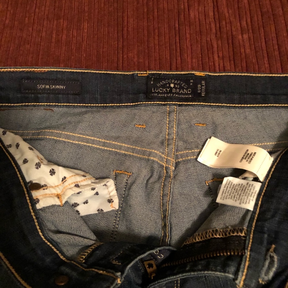 Women’s lucky brand jeans